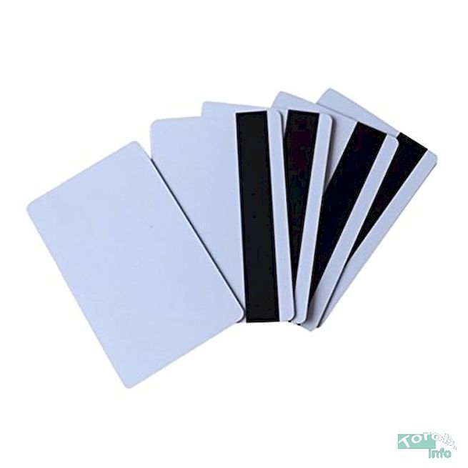 Пластиковые карты (100 шт.), белые, 0.75мм, с магнитной полосой Lo-Co  1